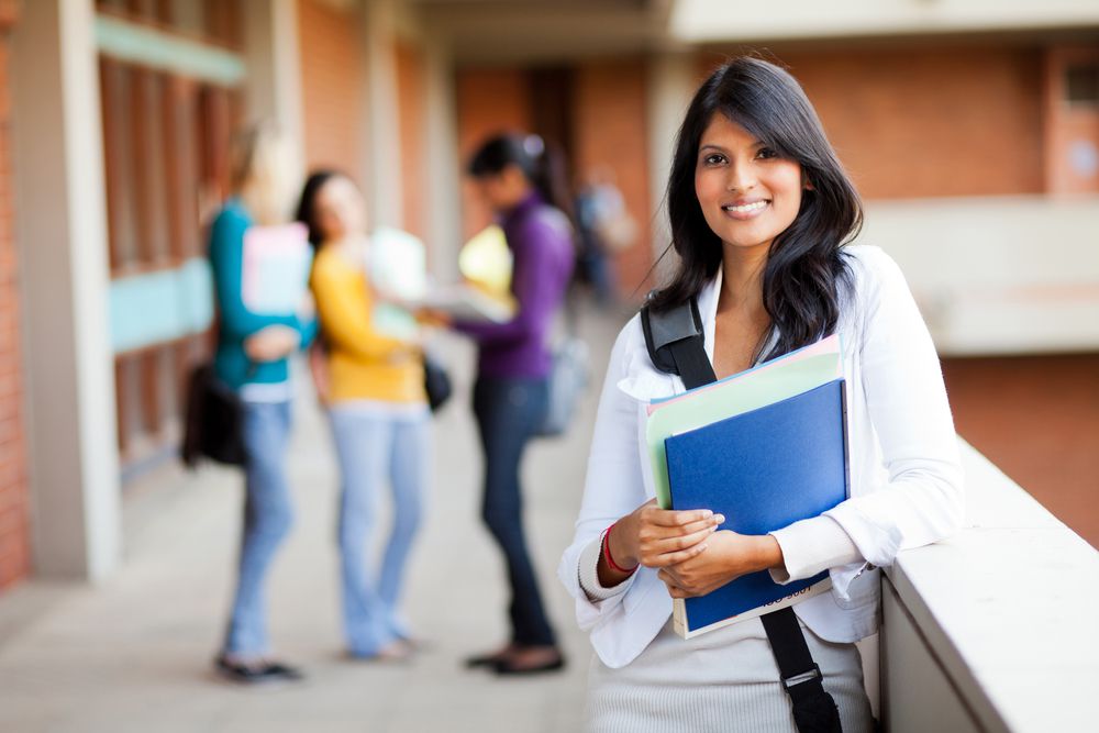 Os 4 melhores cursos de extensão para profissionais de logística